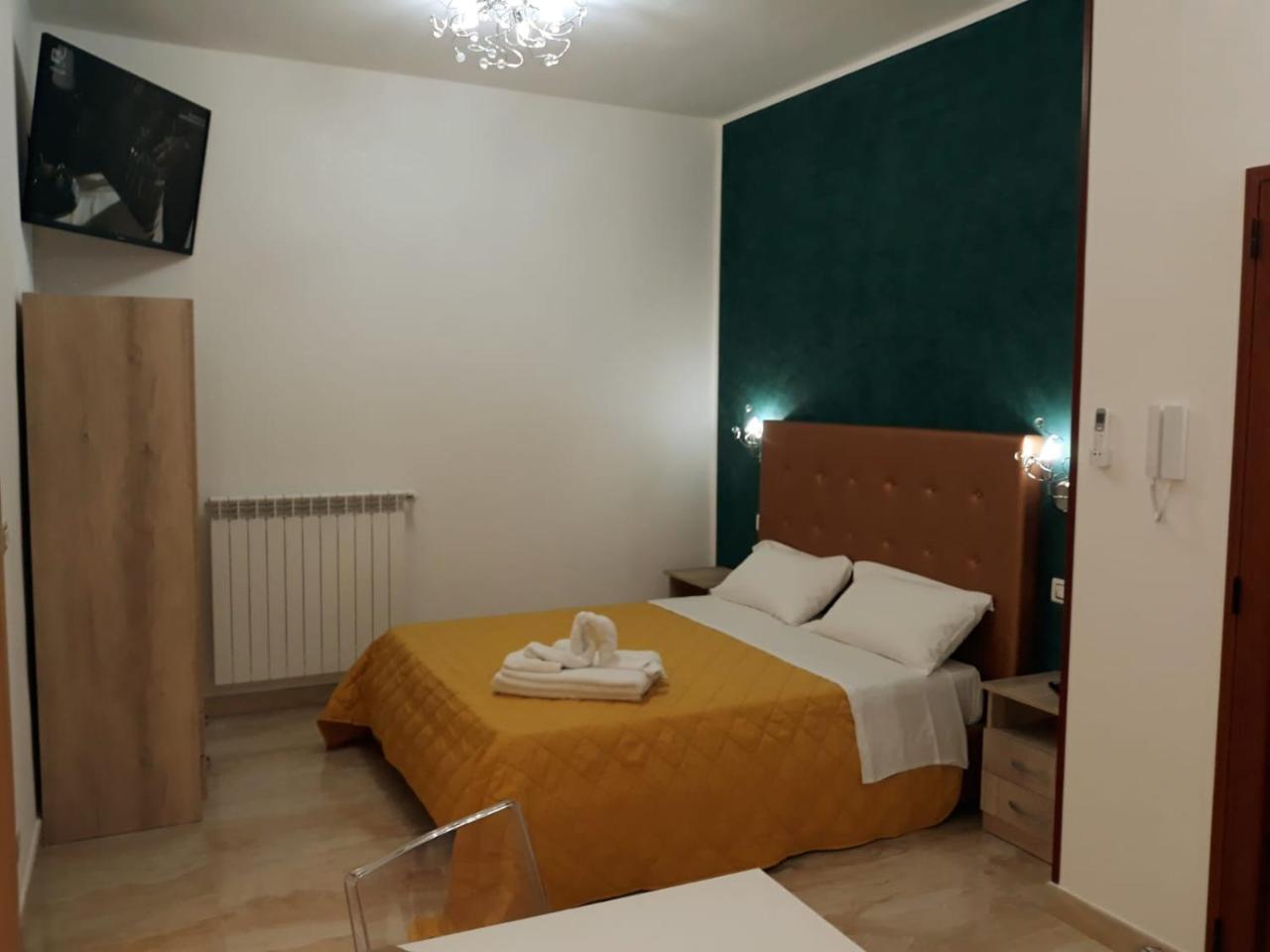 Il Vittoriano Aparthotel Porto Cesareo Exteriör bild