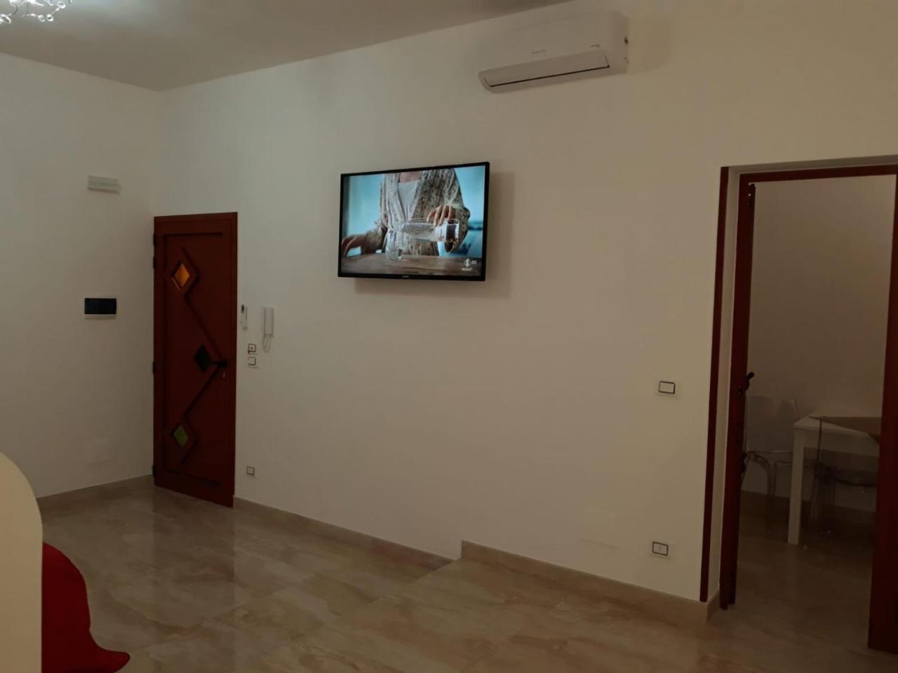 Il Vittoriano Aparthotel Porto Cesareo Exteriör bild
