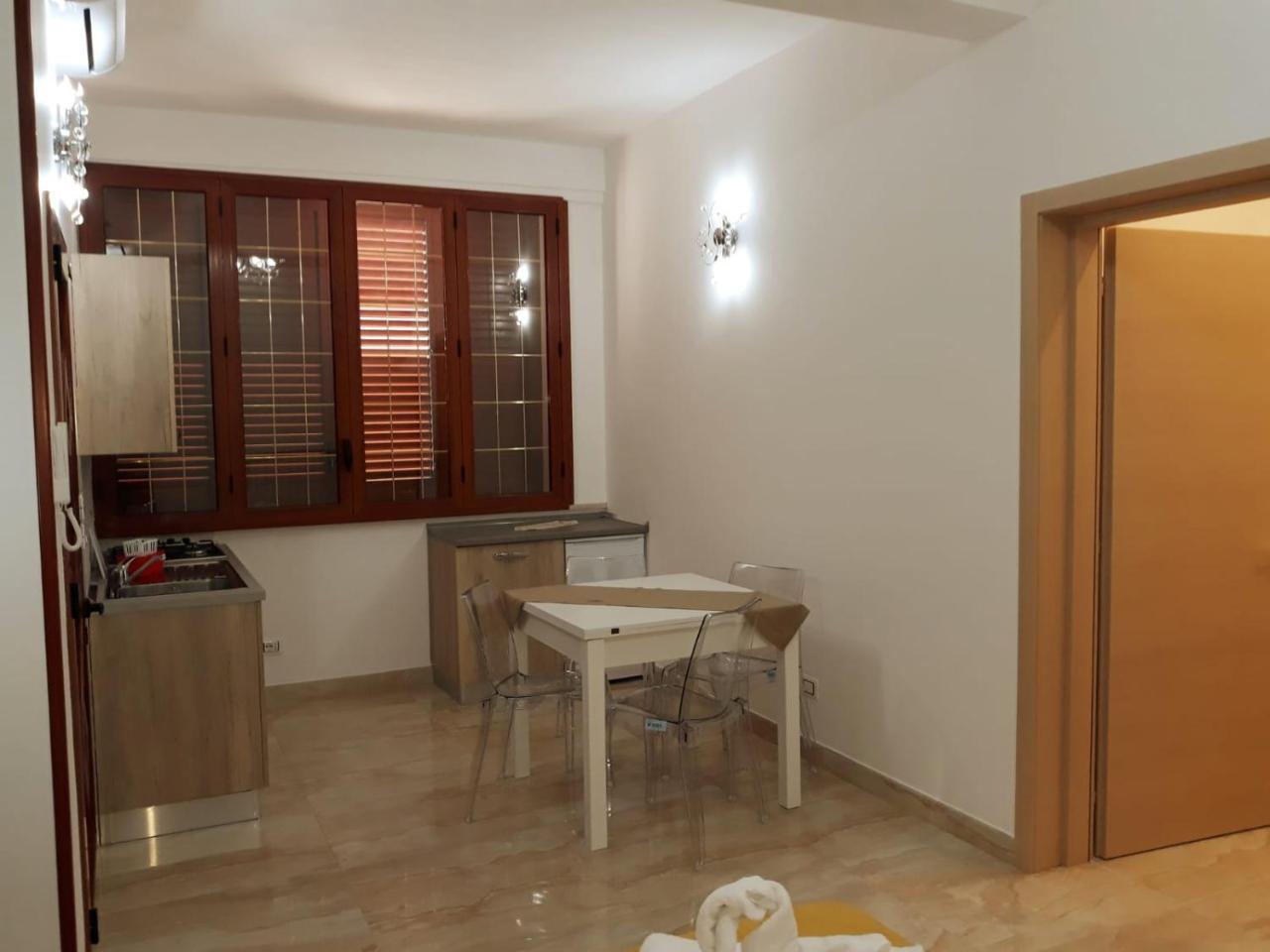 Il Vittoriano Aparthotel Porto Cesareo Exteriör bild