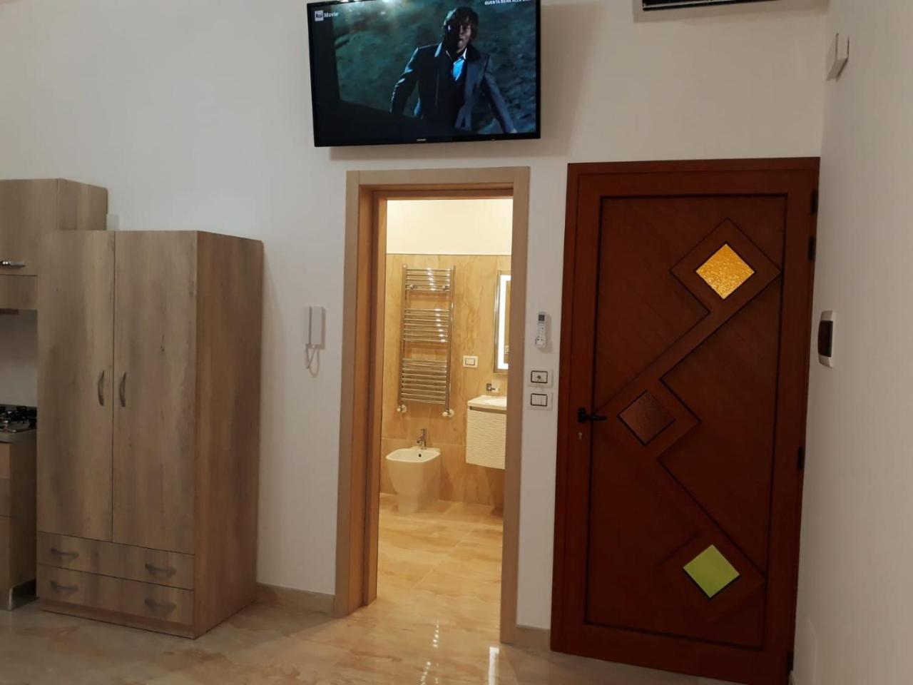 Il Vittoriano Aparthotel Porto Cesareo Exteriör bild